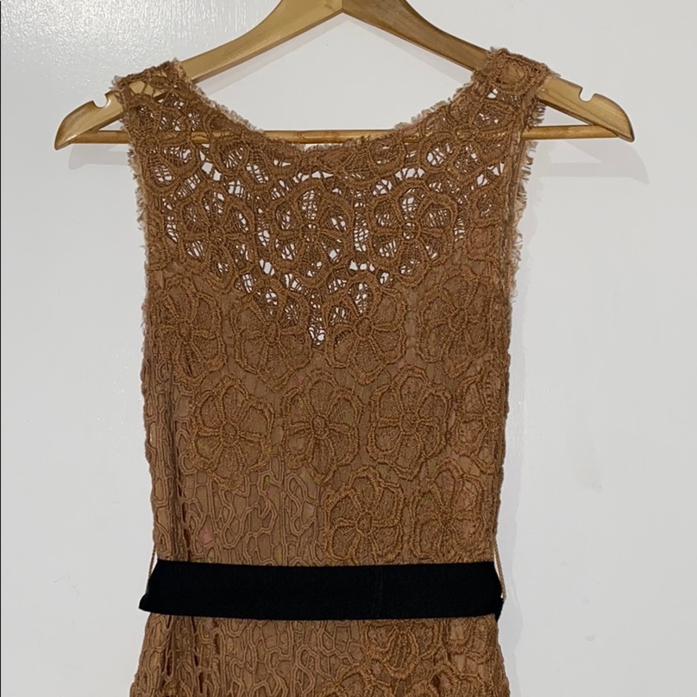 Mini Dresses - Picture 3 of 4
